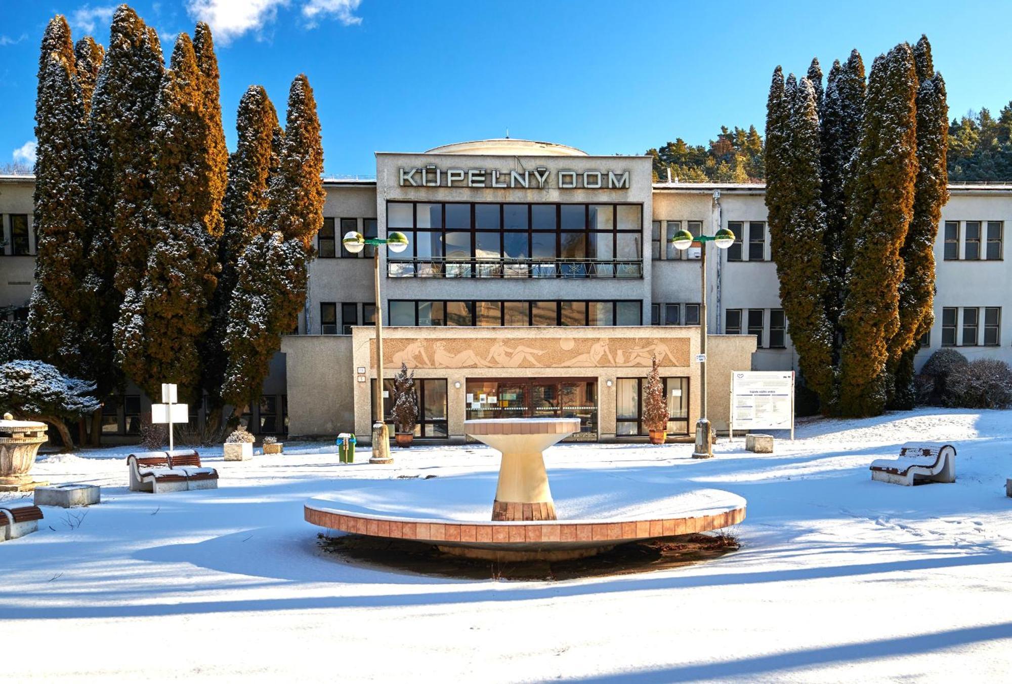 Hotel Palace - Kupele Sliac Bagian luar foto