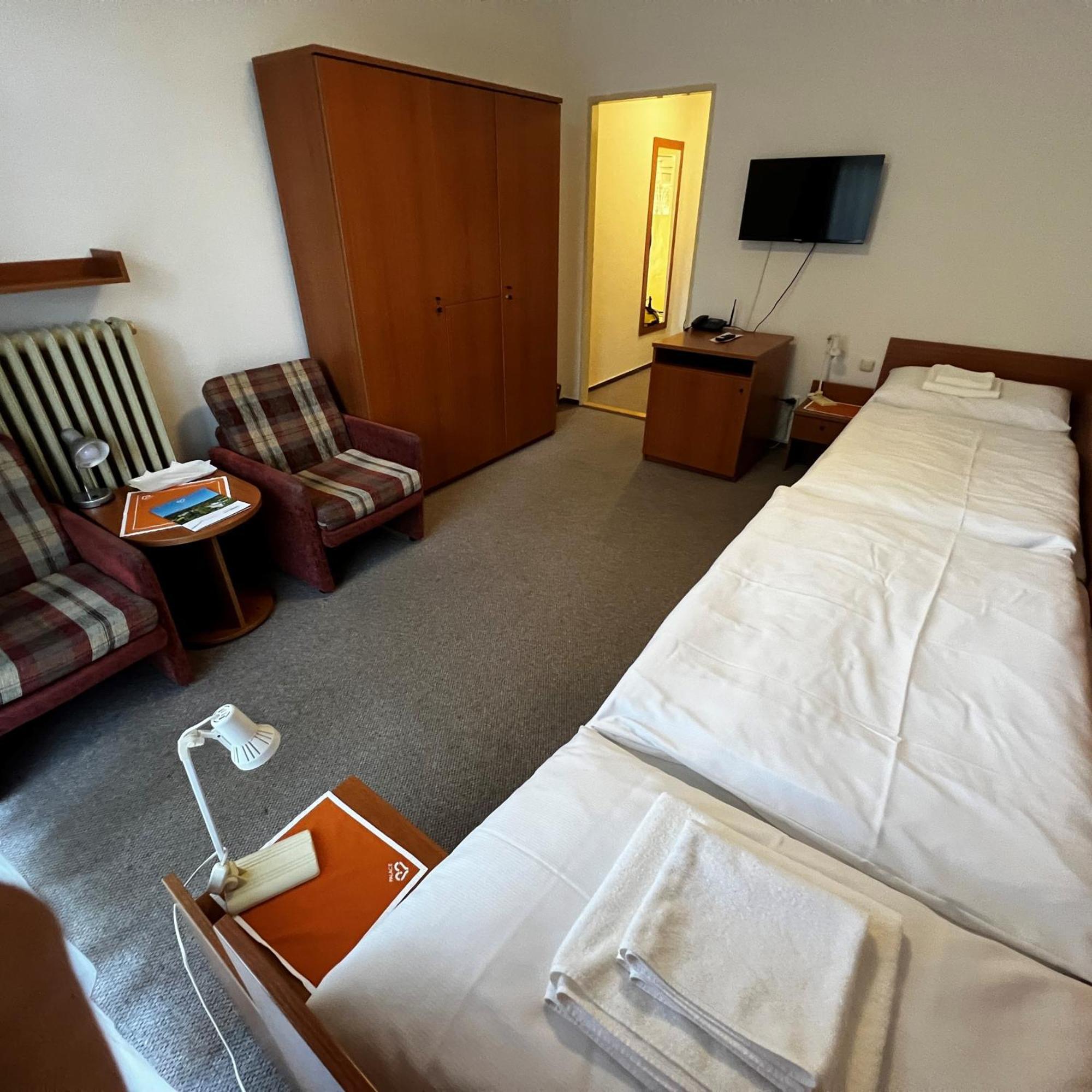 Hotel Palace - Kupele Sliac Bagian luar foto