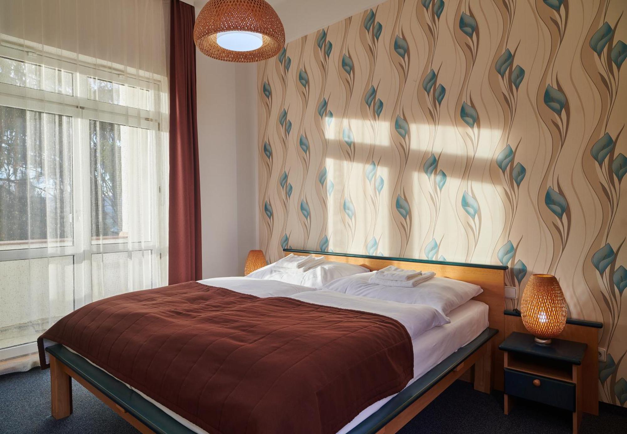 Hotel Palace - Kupele Sliac Bagian luar foto