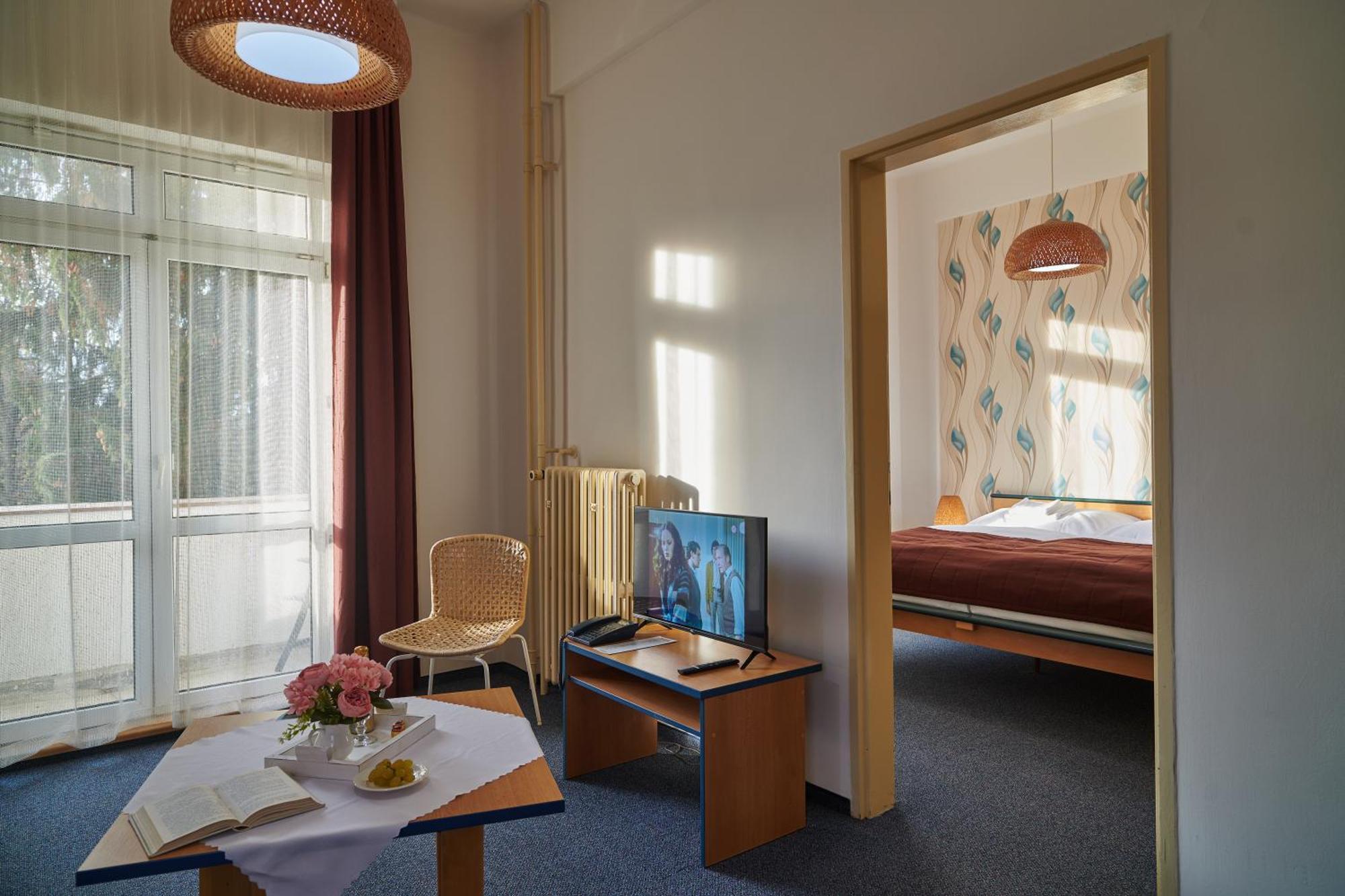 Hotel Palace - Kupele Sliac Bagian luar foto